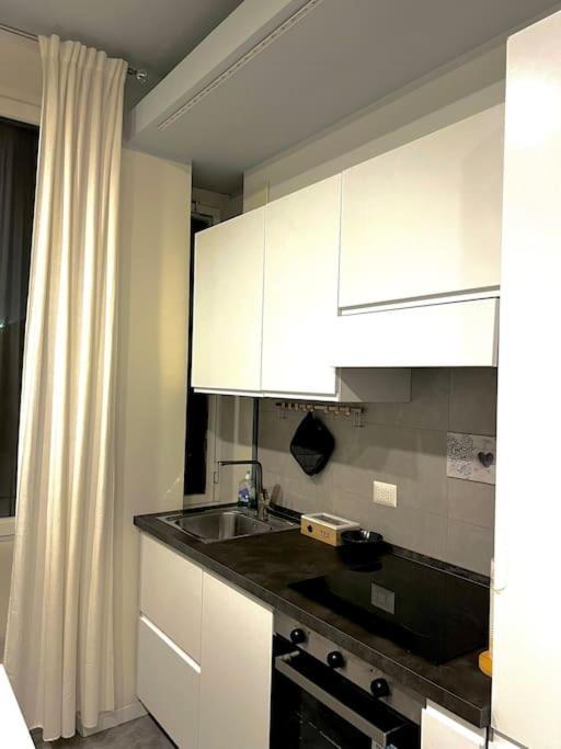 Apartment 10 Min Da Navigli E Centro, Nuova E Luminosa Oasi 1p Mailand